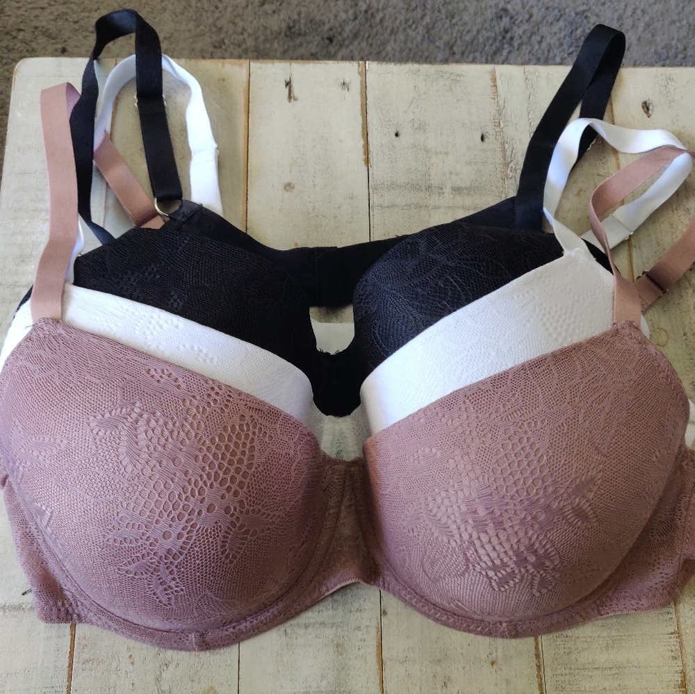 NWOT 3-Pack Lace Floral Bras 85D/38D